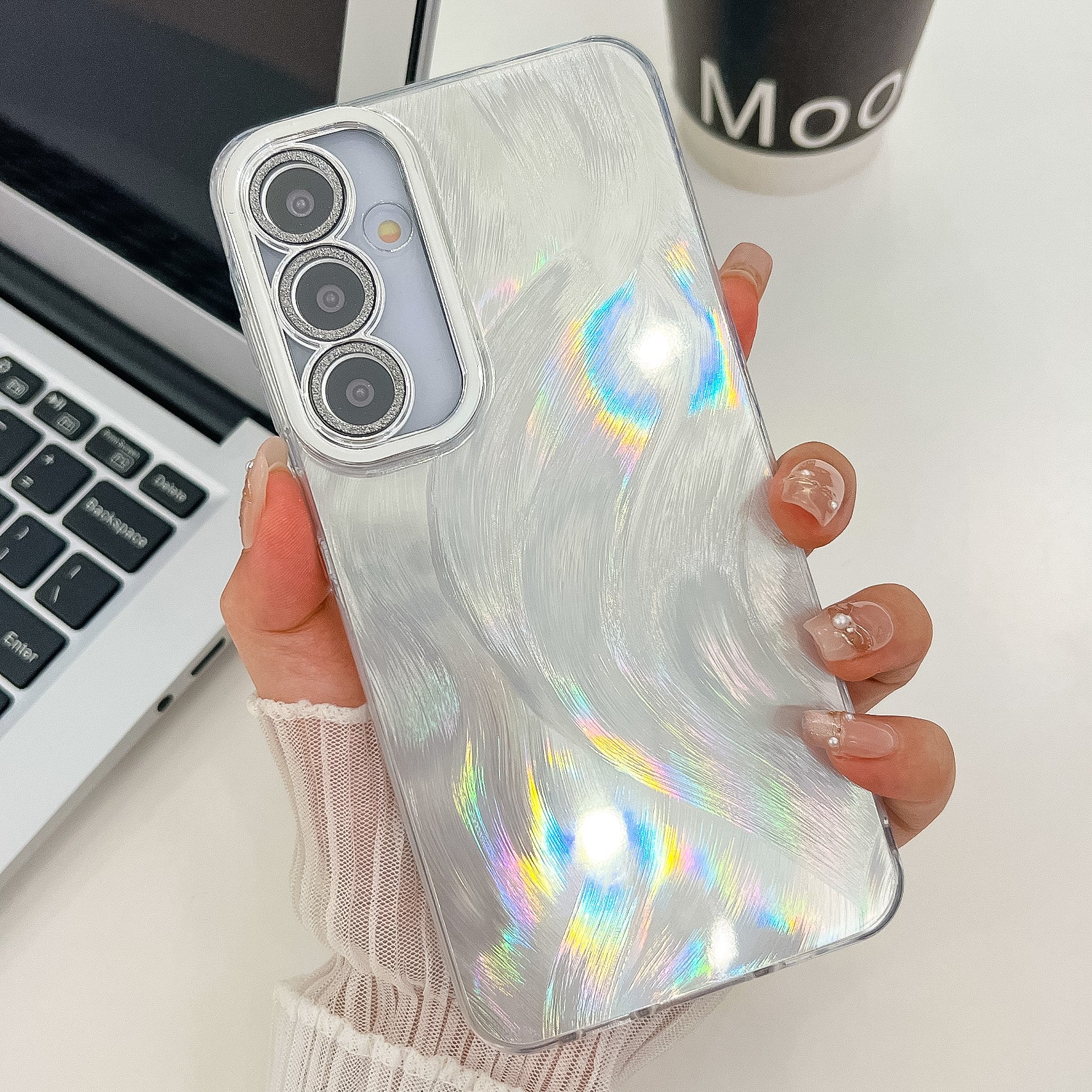For Samsung Galaxy A16 4G / 5G Case IMD Design Shockproof PC+TPU Phone Cover with Glass Lens Film - Feather Yarn Pattern / Silver For Samsung Galaxy A16 4G / 5G Case IMD Design Shockproof PC+TPU Phone Cover with Glass Lens Film - Feather Yarn Pattern / Silver